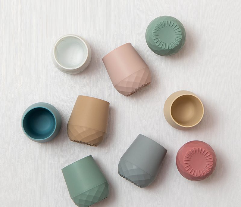 Tiny open cups by SAMiGO